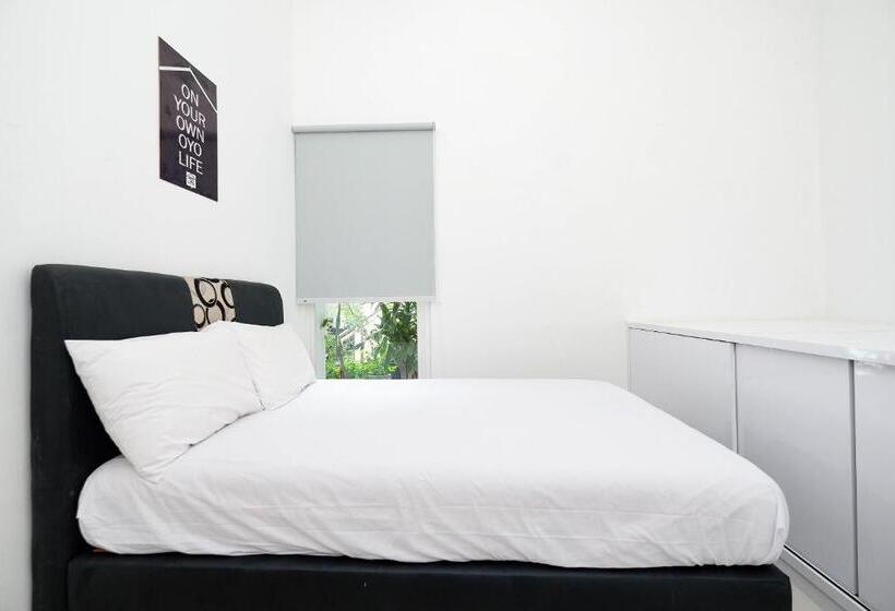 فندق Oyo Life 2491 Omah Puspa