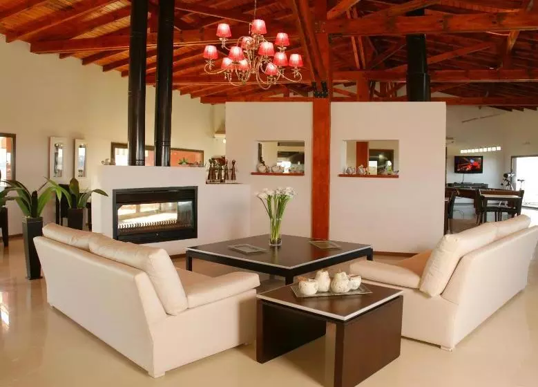 Hotelli Posada Loma Del Tigre