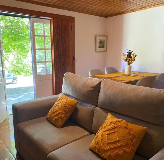 בית מלון כפרי Quinta Da Cavada   Casa Da Tertúlia