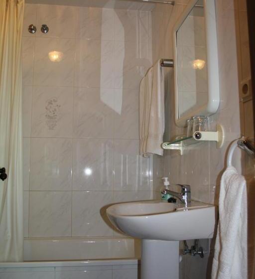 ホテル Restaurante Atalaya