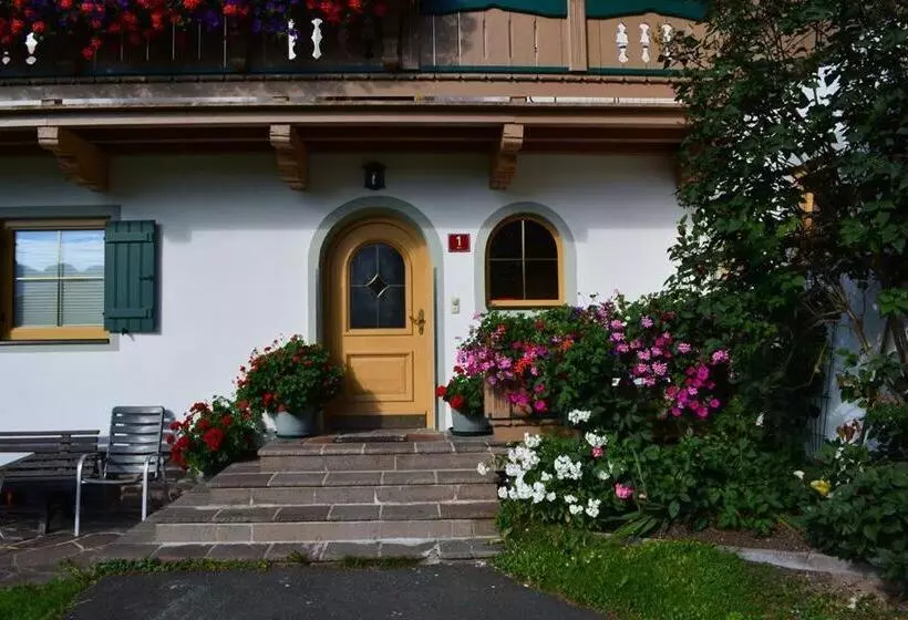 ホテル Schusterhof