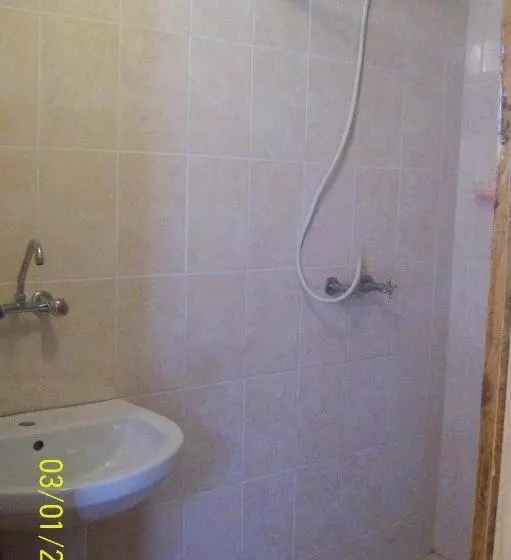 پانسیون Benni Guest House