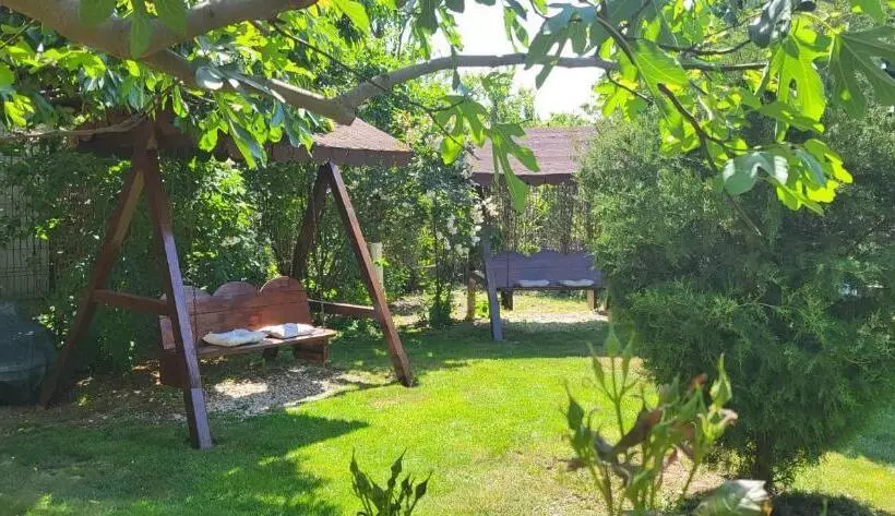 Pensió Casa Adina