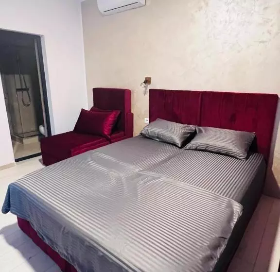 پانسیون Golden Star Boutique