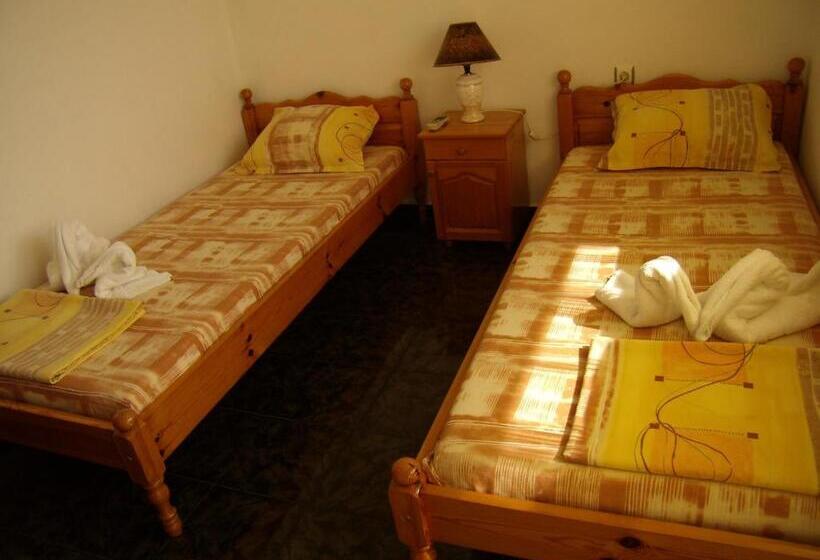 بنسيون Guest House Kotva