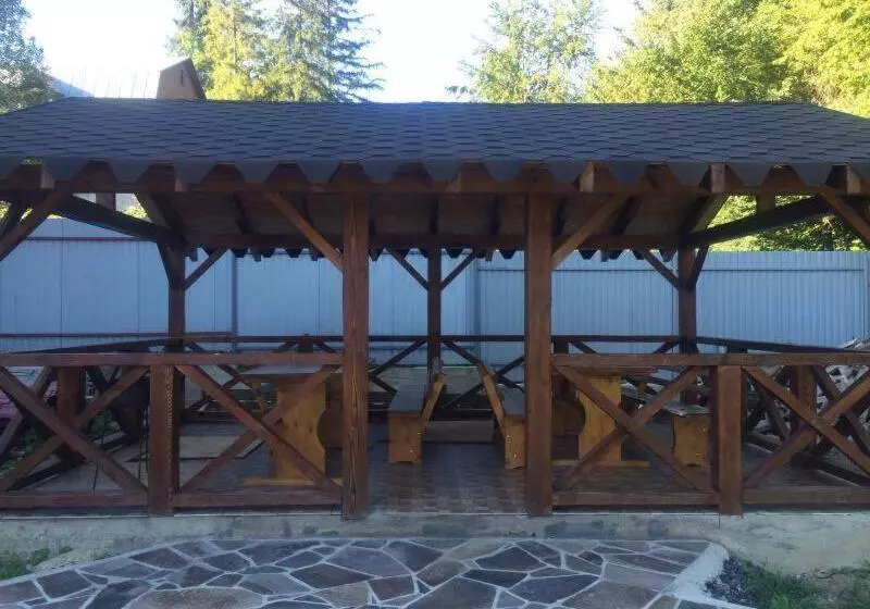 Majatalo Guest House Pan Hohol