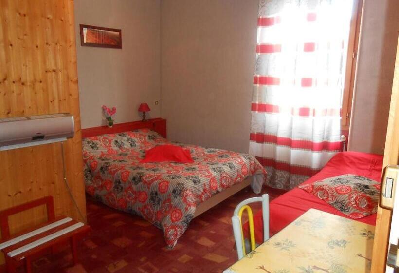 펜션 Les 3 Marmottes