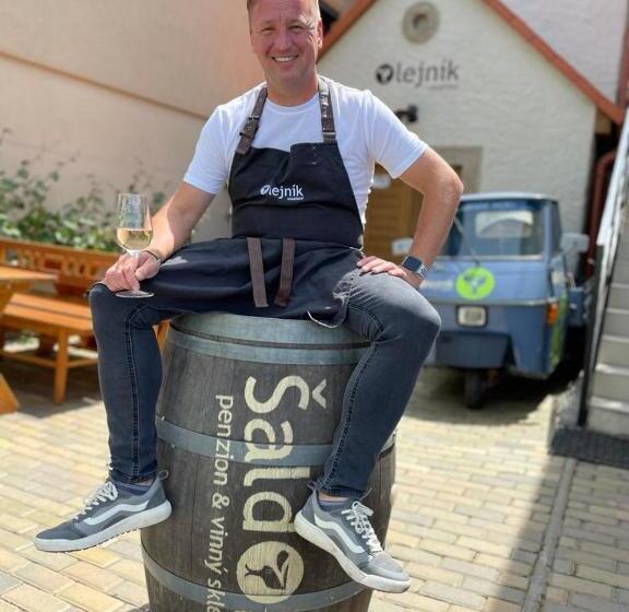 膳宿费 Penzion šaldorf