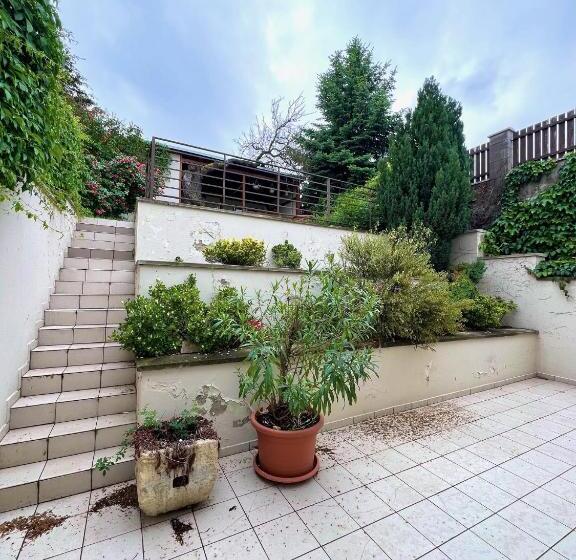 膳宿费 Penzion šaldorf