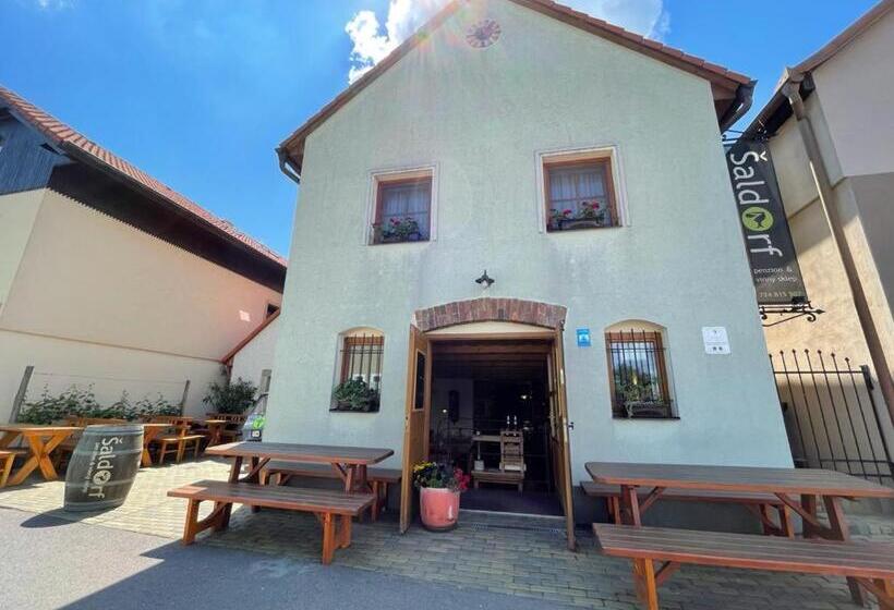 膳宿费 Penzion šaldorf