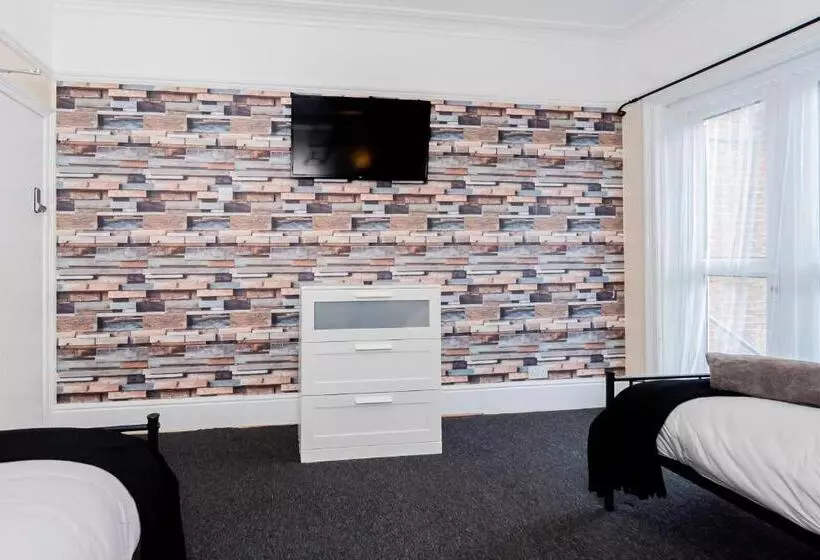 ペンション Shirley House 5, Guest House, Self Catering, Self Check In With Smart Locks, Use Of Fully Equipped K