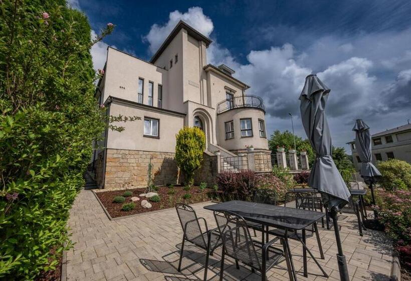 ペンション Vila Astoria