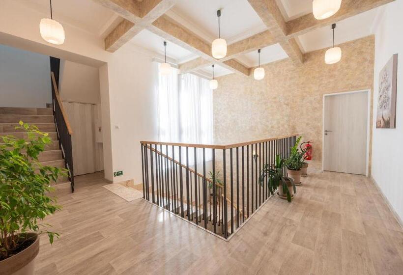 ペンション Vila Astoria