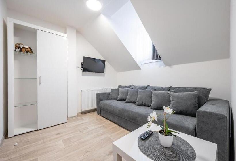 ペンション Vila Astoria