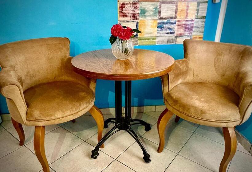 پانسیون Vila đuričić 300m Od Mora