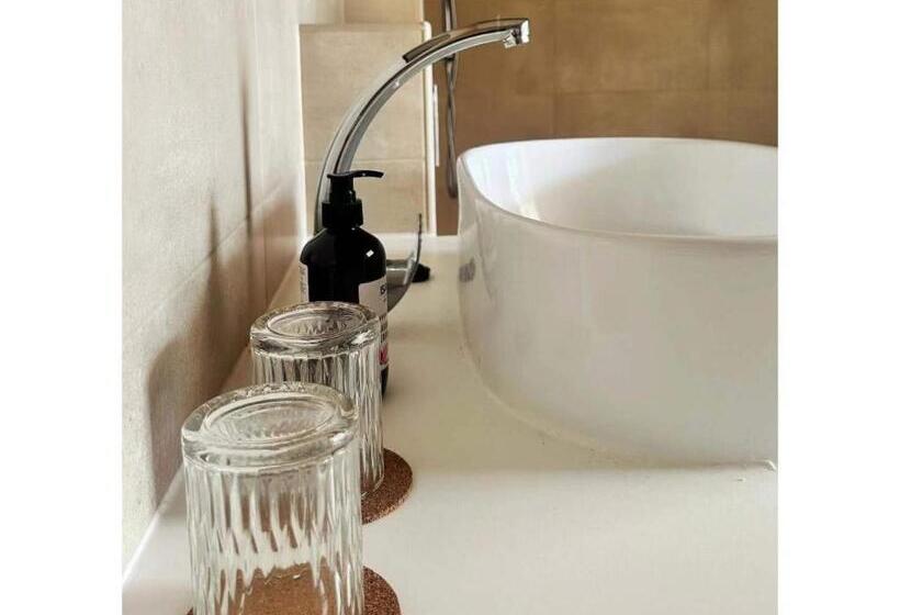 پانسیون Warm & Cozy Apartment At Akmenu Iela