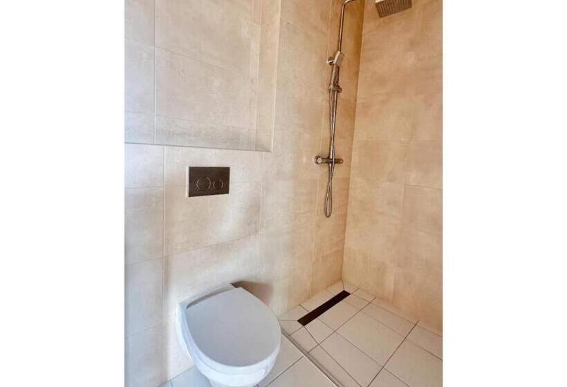 پانسیون Warm & Cozy Apartment At Akmenu Iela