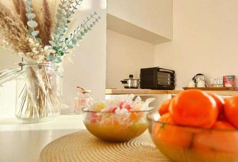 پانسیون Warm & Cozy Apartment At Akmenu Iela