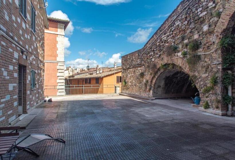 پانسیون Wellstay Perugia Downtown   Rooms