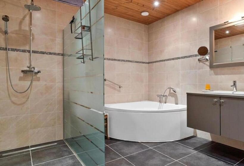 住宿加早餐  Quarter House