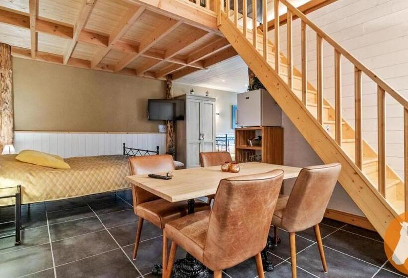 住宿加早餐  Quarter House