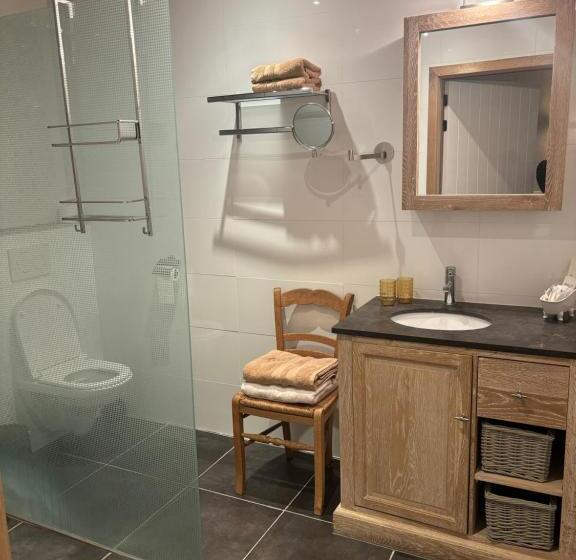 住宿加早餐  Quarter House