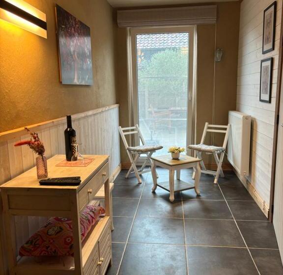 住宿加早餐  Quarter House