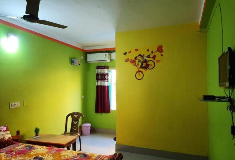 בית מלון כפרי Sun Plaza Lodge Near Konark Sun Temple Excellent Customer Choice  Best Seller By Morservices