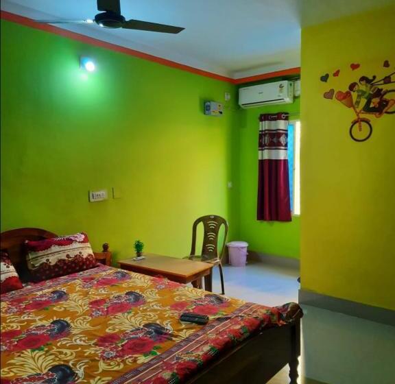 בית מלון כפרי Sun Plaza Lodge Near Konark Sun Temple Excellent Customer Choice  Best Seller By Morservices