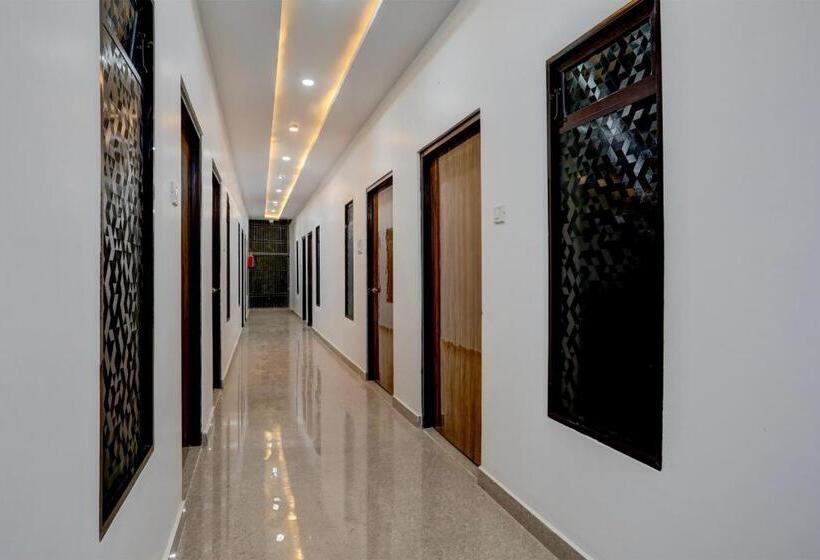 Oyo R.p Hotel And Guest House