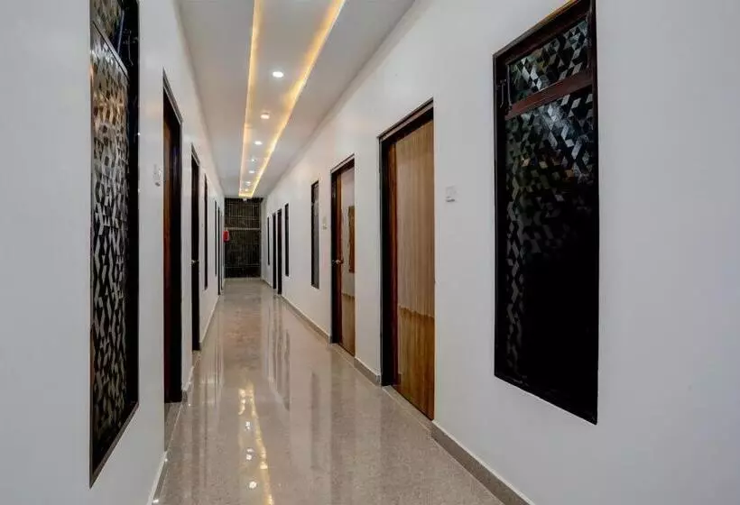 Oyo R.p Hotel And Guest House