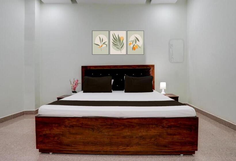 Oyo R.p Hotel And Guest House