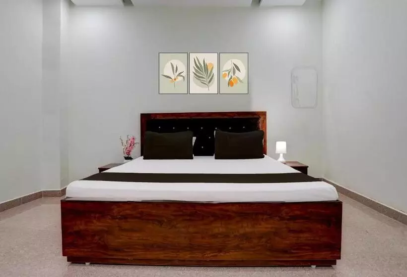 Oyo R.p Hotel And Guest House