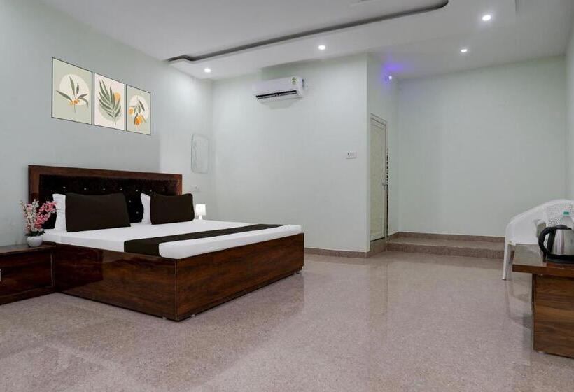 Oyo R.p Hotel And Guest House