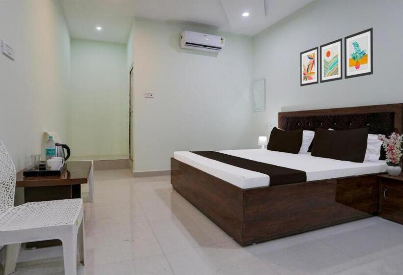 Oyo R.p Hotel And Guest House