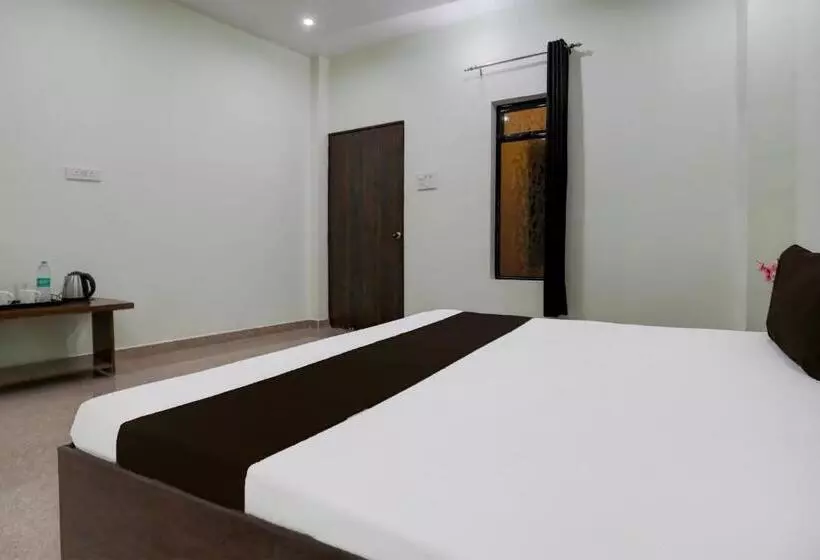 Oyo R.p Hotel And Guest House