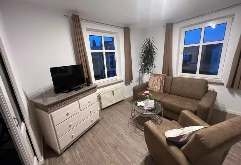 Pension Zum Goldenen Anker Direkt An Der Elbe