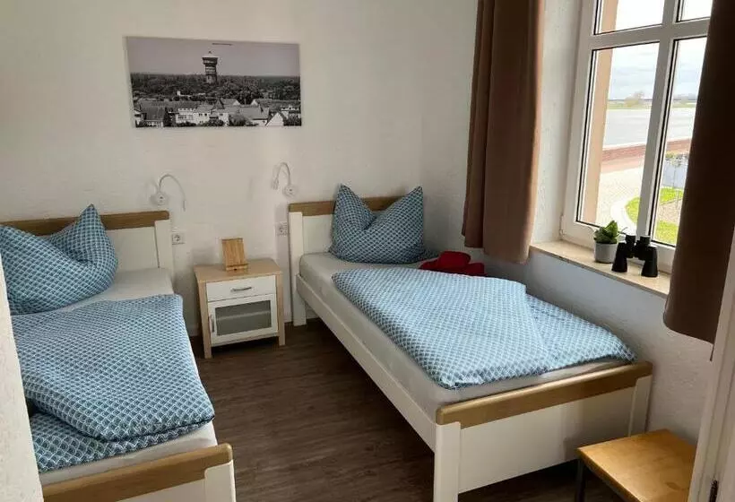 Pension Zum Goldenen Anker Direkt An Der Elbe