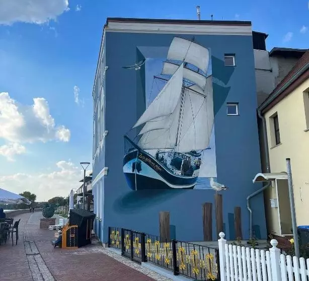 Pension Zum Goldenen Anker Direkt An Der Elbe