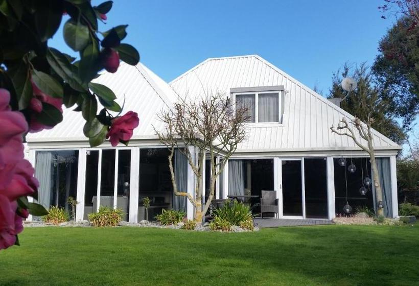 민박 Berni S Boutique Bnb