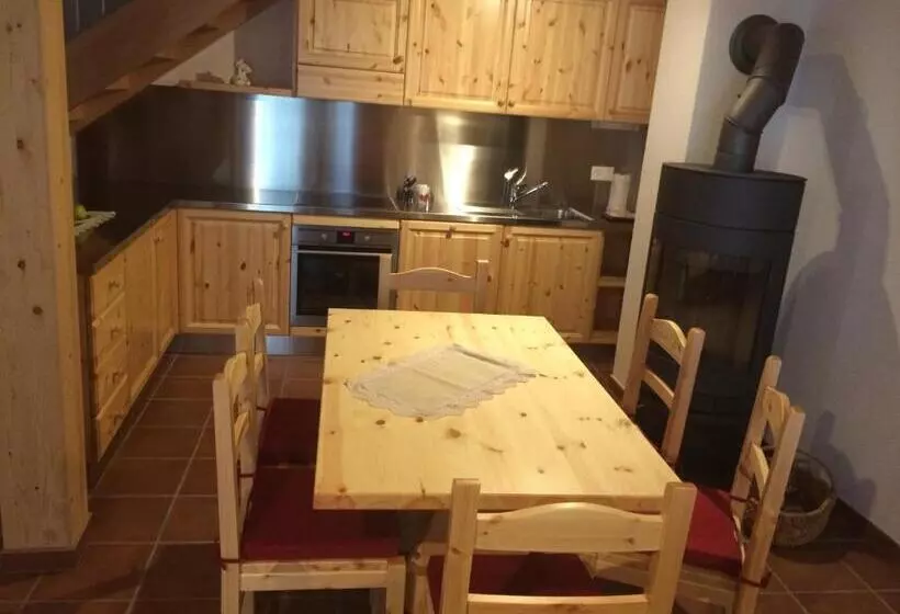 Aamiaismajoitus (B&B) Osteria Del Centro