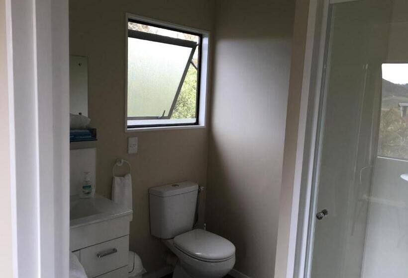 민박 Waitomo Caves Guest Lodge