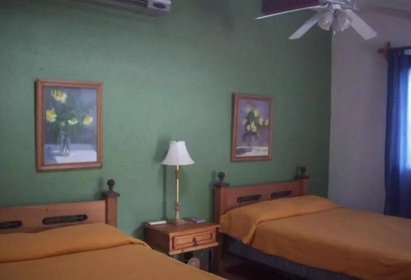 Casabuena B&b