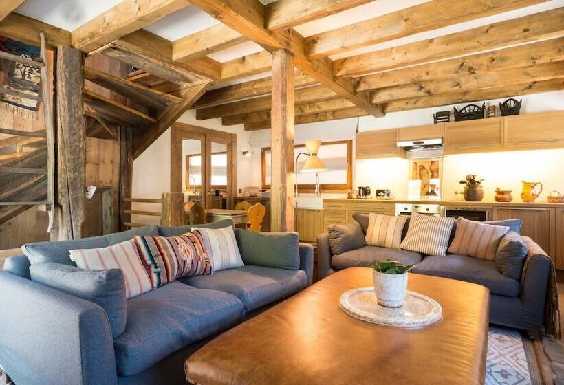Charming Old Barn Converted Into A Cosy And Stylish Home