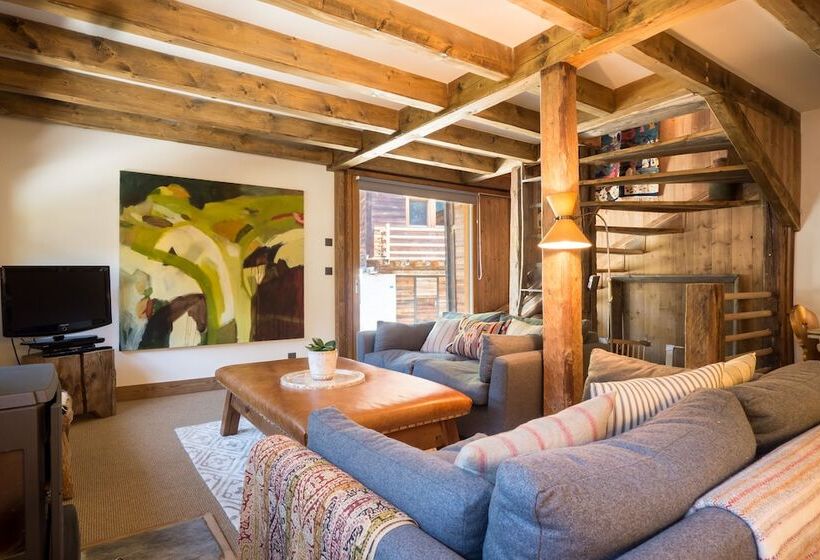 Charming Old Barn Converted Into A Cosy And Stylish Home