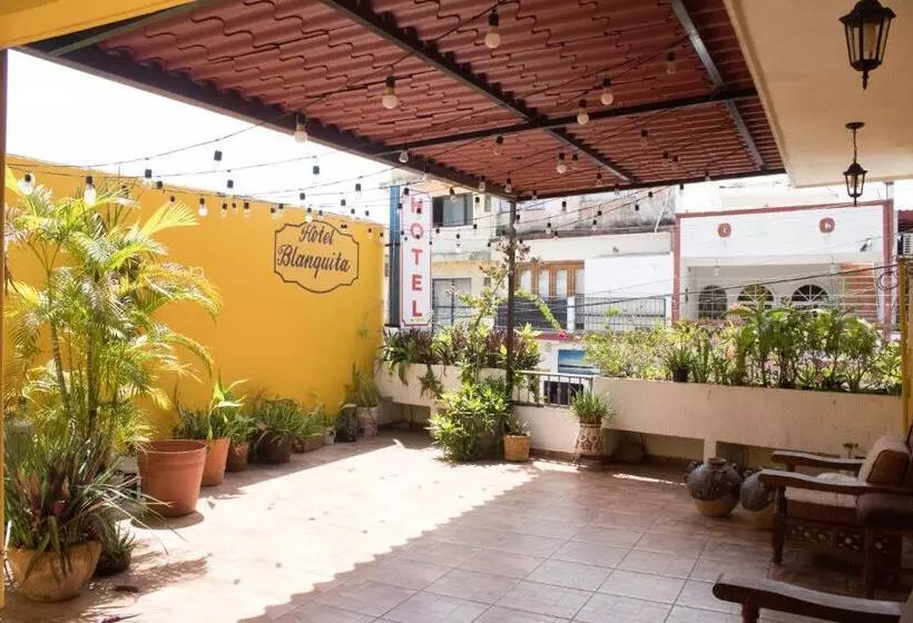 ホテル Blanquita