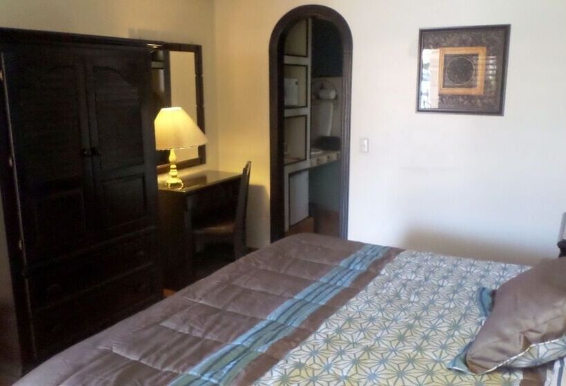 בית מלון כפרי El Dorado Inn