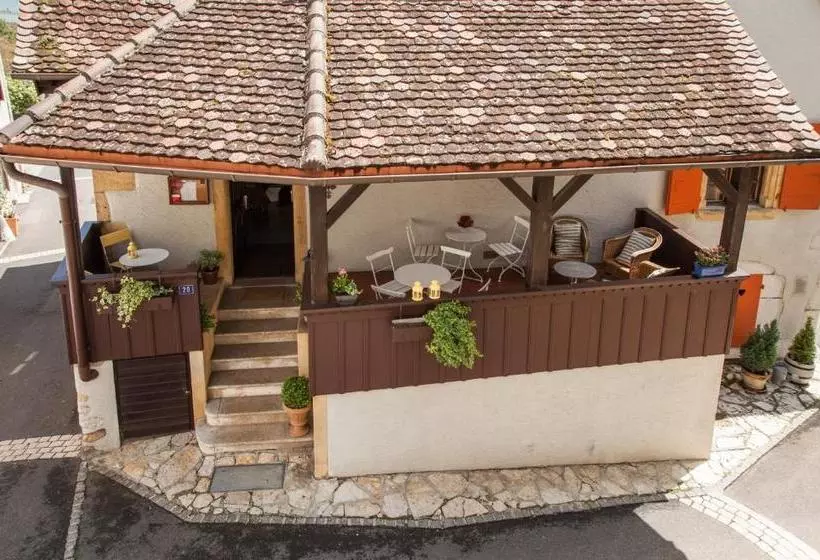 ホテル Hôtel Les Vieux Toits