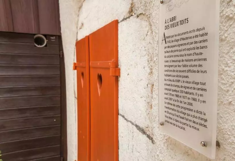 ホテル Hôtel Les Vieux Toits
