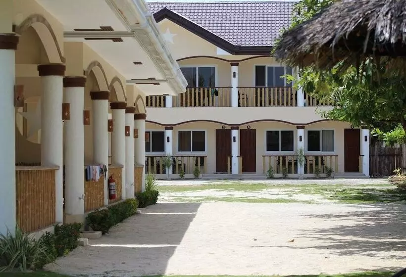 Hotelli Malapascua Starlight Resort